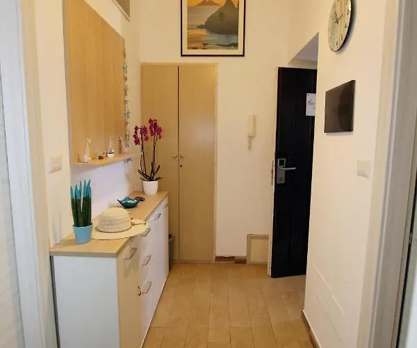 Casa Calieri Affittacamere 4*